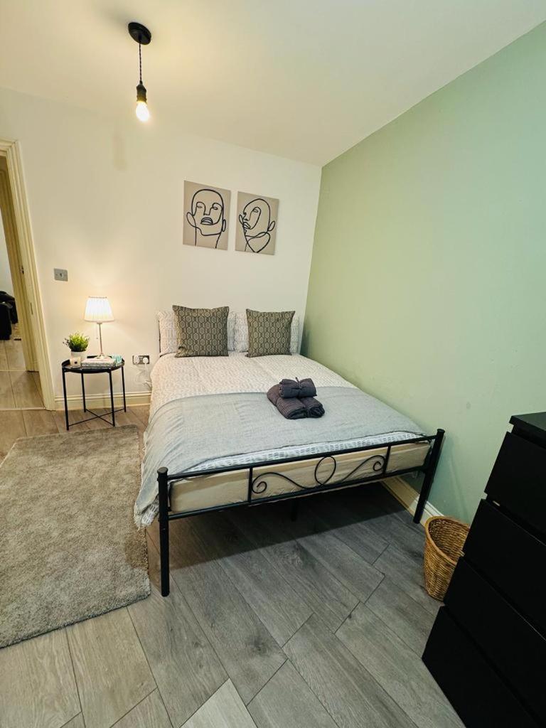 Willesden J Guest Home 4 London Eksteriør billede